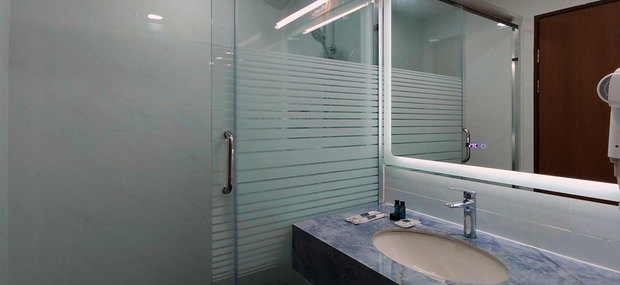 Hotel Kapalai סמפורנה מראה חיצוני תמונה