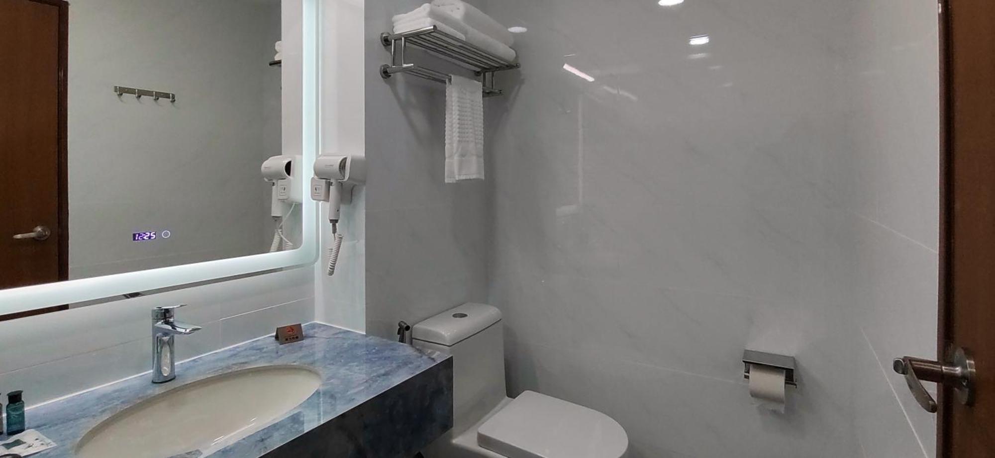 Hotel Kapalai סמפורנה מראה חיצוני תמונה