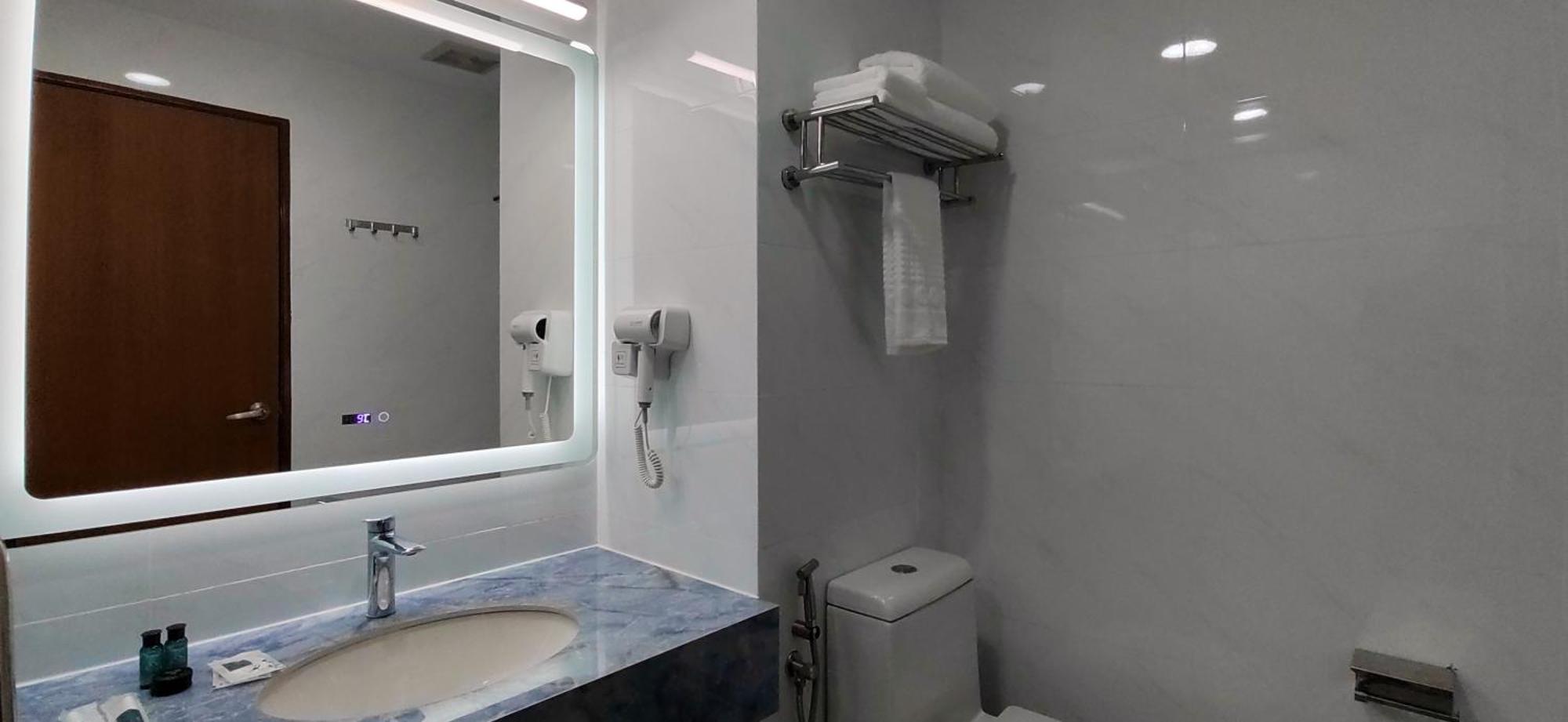 Hotel Kapalai סמפורנה מראה חיצוני תמונה